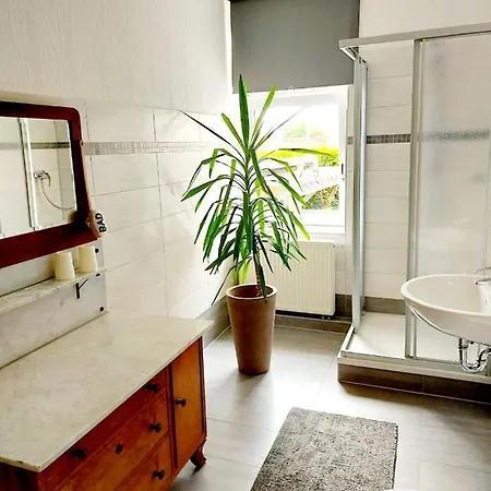 Gastehaus Wagner 2 * Κέμνιτς